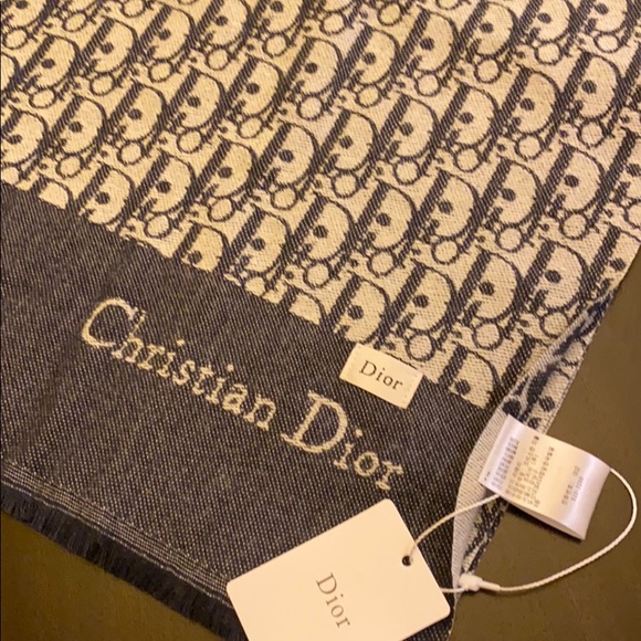 Christian Dior Oblique Scarf - Picture 1 of 5